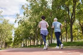 东契奇30+2+10难夺今日最佳！詹姆斯火爆表现荣登今日MVP宝座