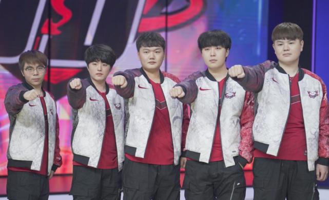 多样化的进 多样化的进