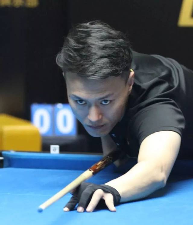 现了一个真 现了一个真